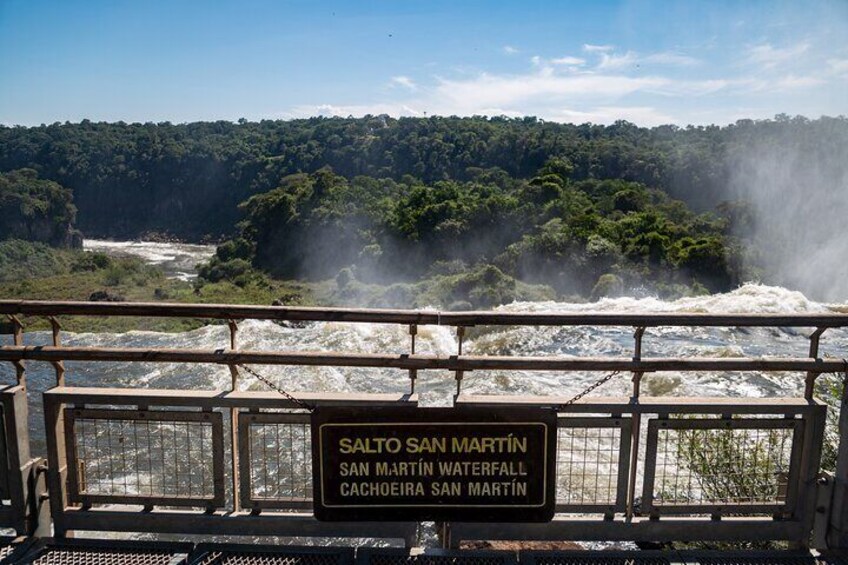 Iguazu Falls Argentina Side Tour & Return to Your Hotel by Boat