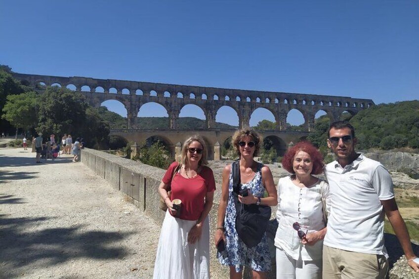 Avignon, St Rémy, Les Baux de Provence & Pont du Gard