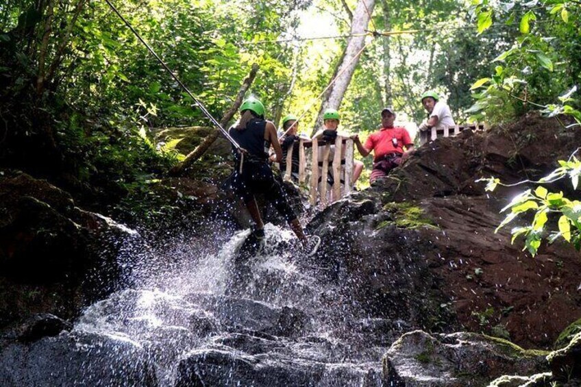 Jungle Fly: Zip Line, Rappel and adventure in Iguazu Falls Area