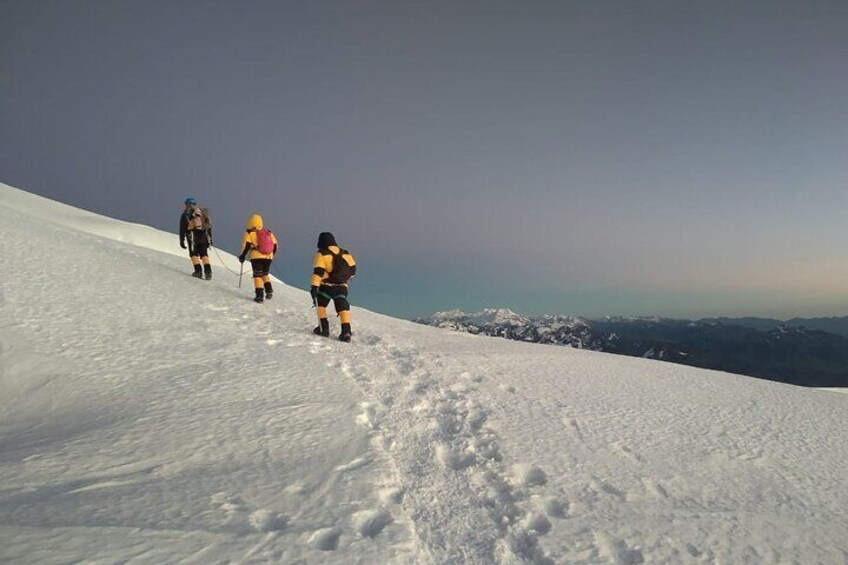 Mountaineering - Huayna Potosí 6088