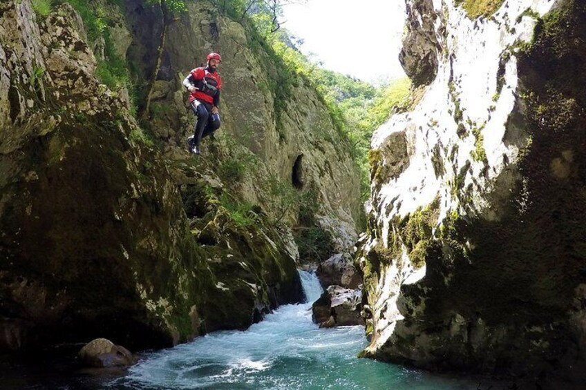 Canyoning Rakitnica river