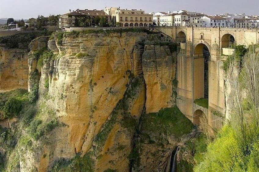 The Blue City of Juzcar and Ronda Private Tour From Malaga and Surronds