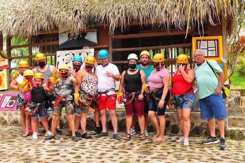 5 tours in 1 - Horseback Riding / City Tour / Countryside / Zipline / Dune Buggy