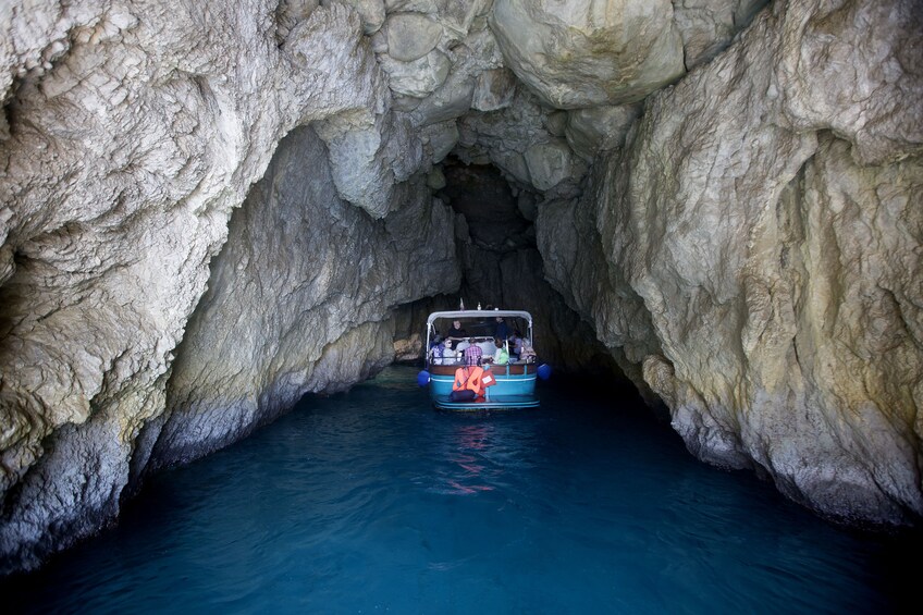 Small-Group Capri Cruise from Sorrento