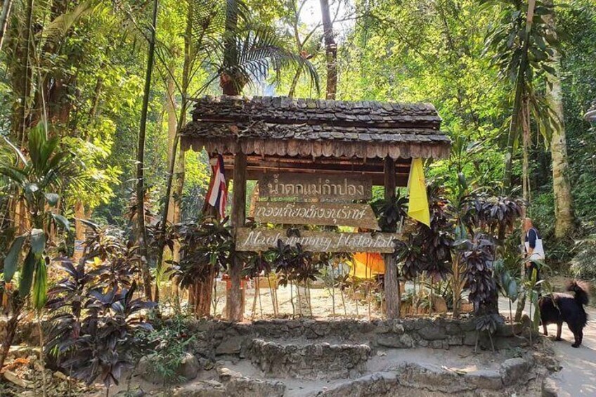 Mae Kham Pong Village 