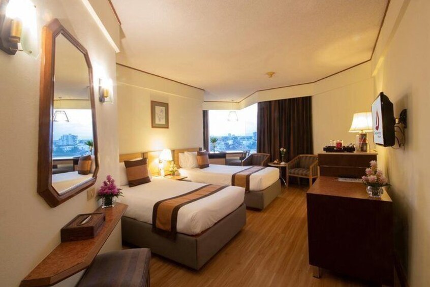 Amazing 1 Night accommodation in Old Town Chiang Mai Nearby at Duangtawan Hotel