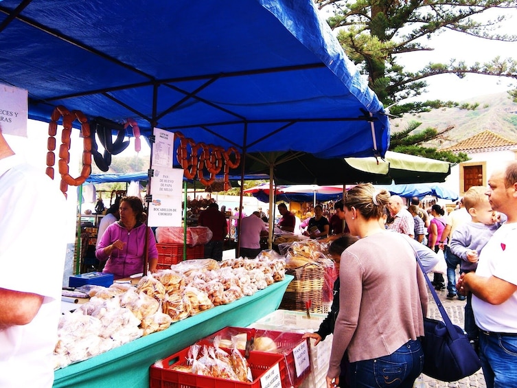 Visit to Traditional Local Markets in Gran Canaria