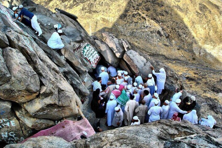 Makkah Holly & Historical Places / Ziyarates Tour