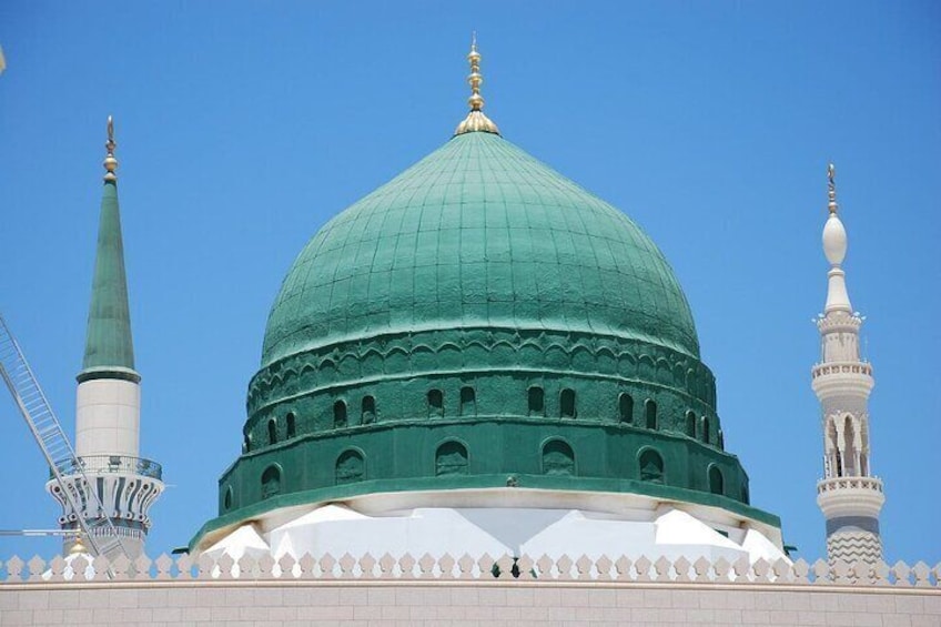 Madinah Holly & Historical Places/ Ziyarates Tour