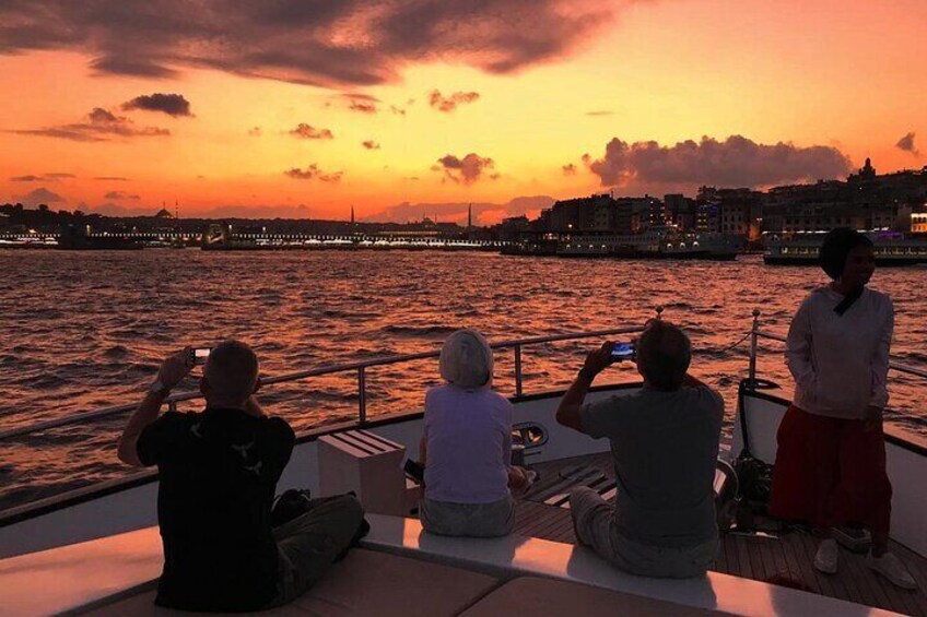 Bosphorus Sunset Cruise in Istanbul