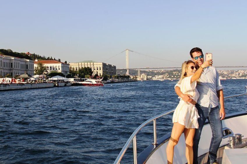 Istanbul Bosphorus Sunset Cruise on Luxury Yacht Scenic Sunset Cruise on the Bosphorus, Istanbul