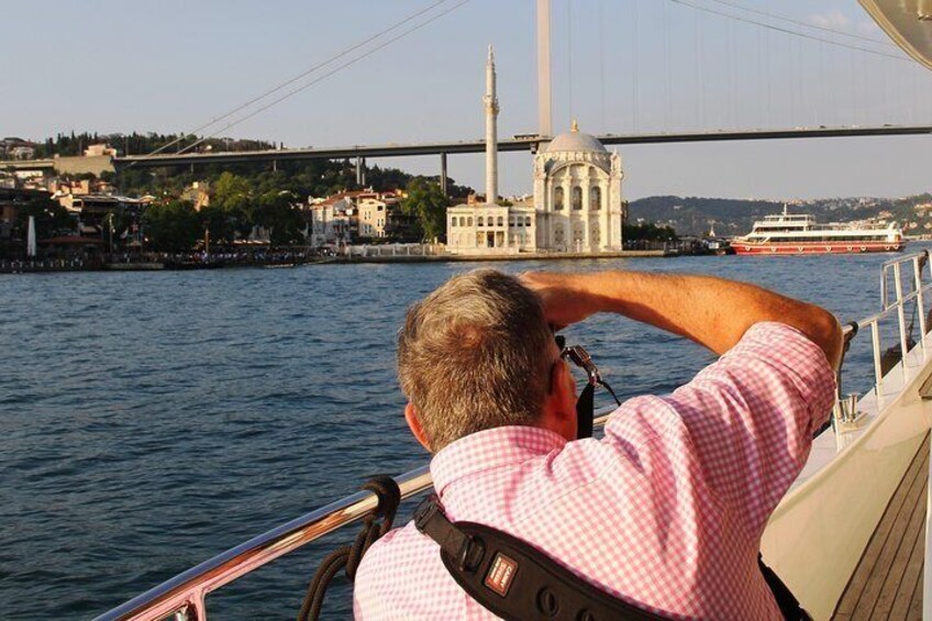 Istanbul Bosphorus Sunset Cruise on Luxury Yacht
