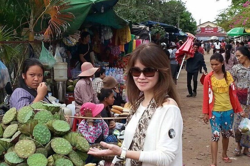 Street Food private Tour in Siem Reap