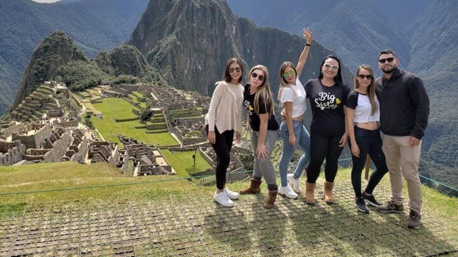 Explore Machu Picchu: Full Day Tour from Cusco