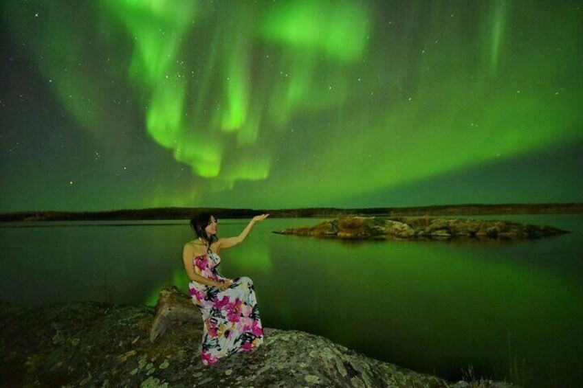 The greatest aurora tour in yellowknife 