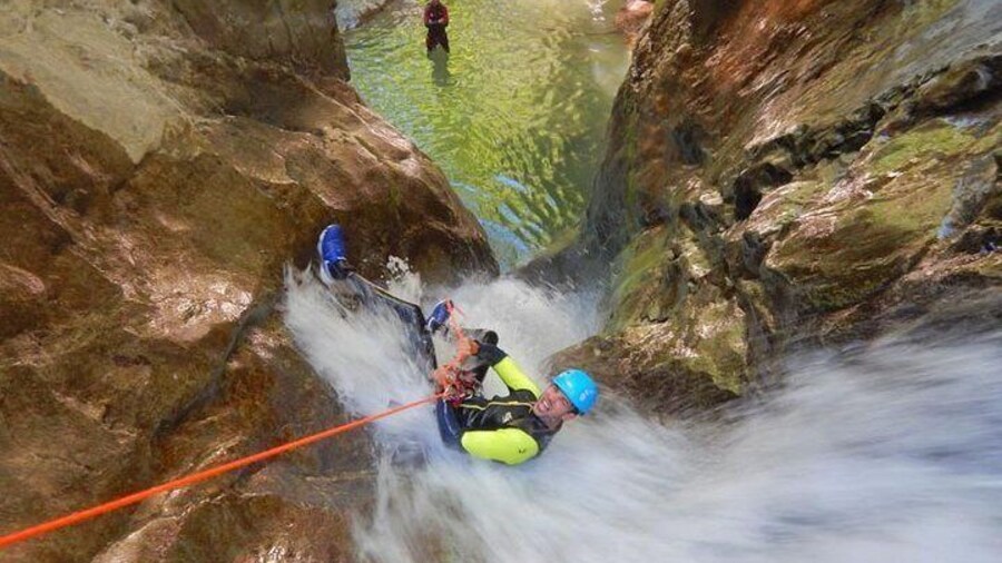 Recall of the spin at the bottom Ecouges canyon
