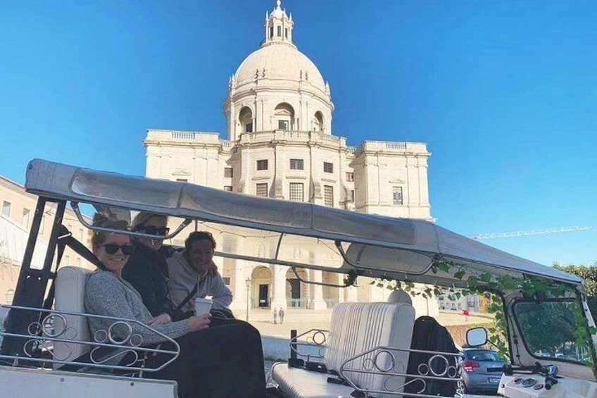 Our california surfers on a amazing lisbon tuk tour, get on board!