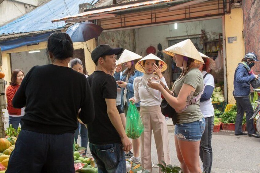 Fresh 5-Course Vietnamese Cooking Class with Market Tour