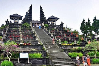 Tour: Besakih Temple-Kintamani Volcano-Water temple&Rice Terrace