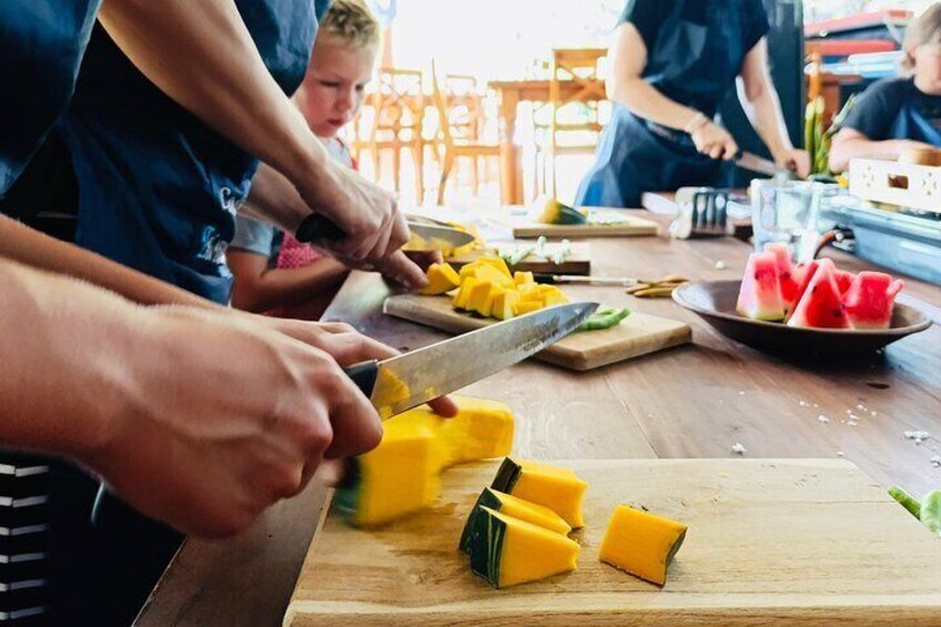 Cooking Class At Thotupola Residence By Sulochana