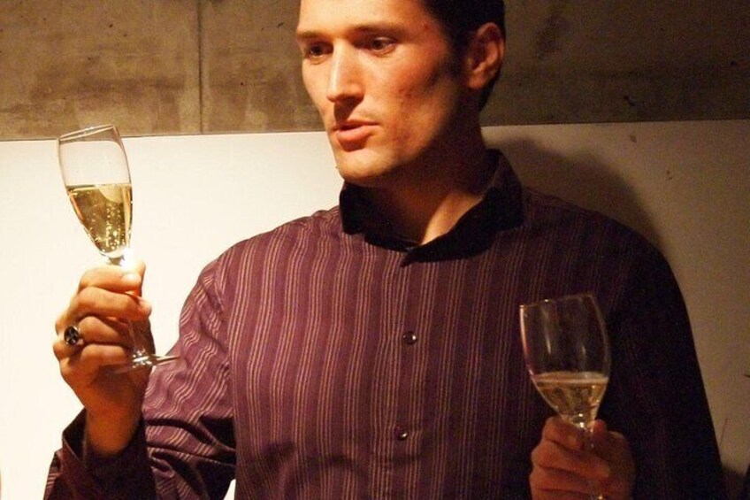 Introduction to tasting Champagne wines