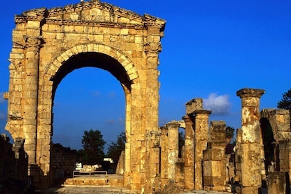 Lebanon tour from Beirut:Sidon & Tyre with guide, lunch & tickets