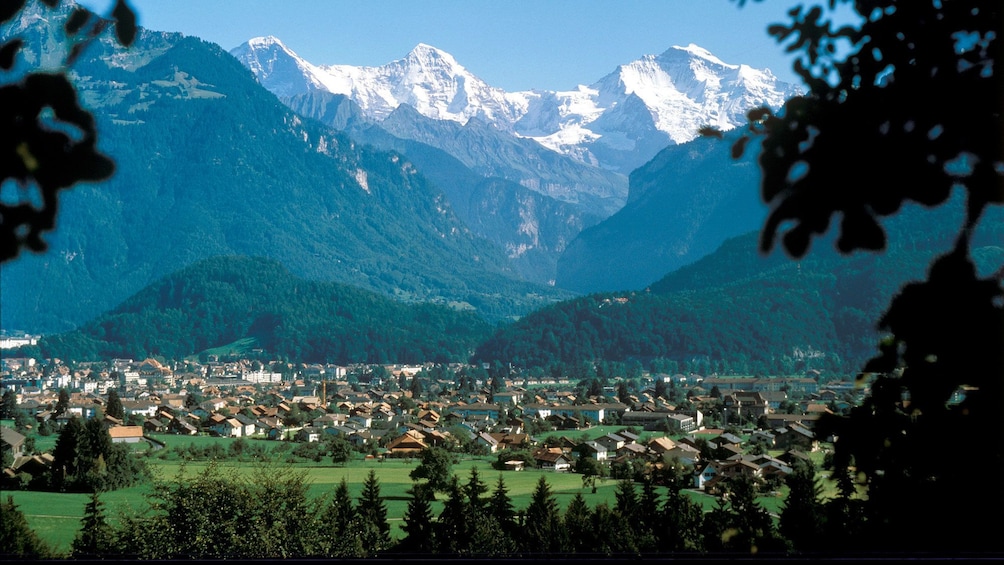 Urban and mountainous landscape in Zurich