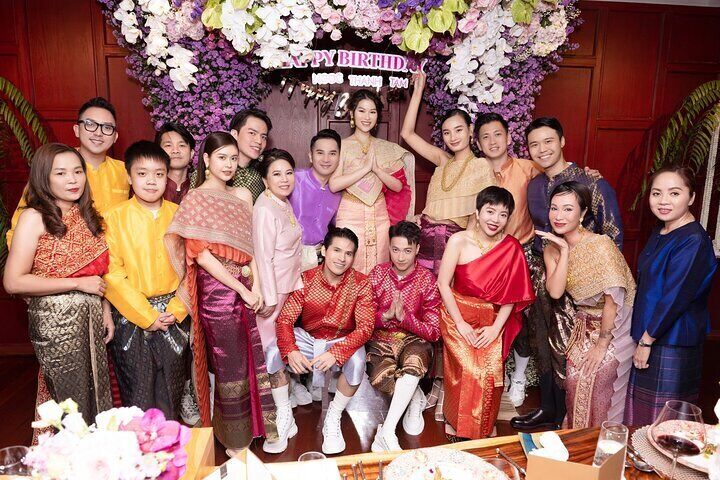 Wear Thai Photoshoot in Bangkok