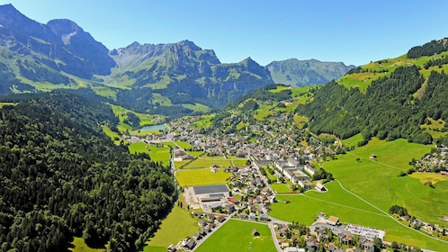 Excursión de un día a Lucerna y el pueblo alpino de Engelberg
