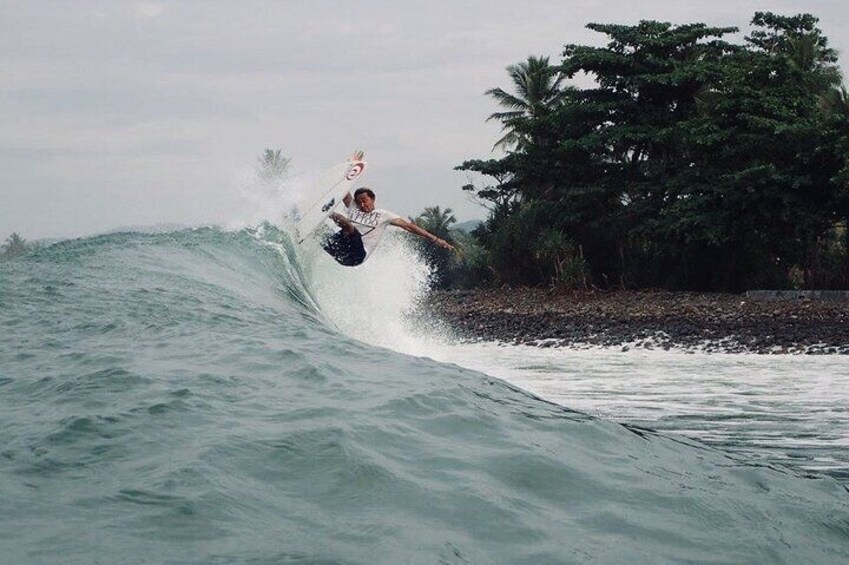 Surf lessons Bali, Canggu