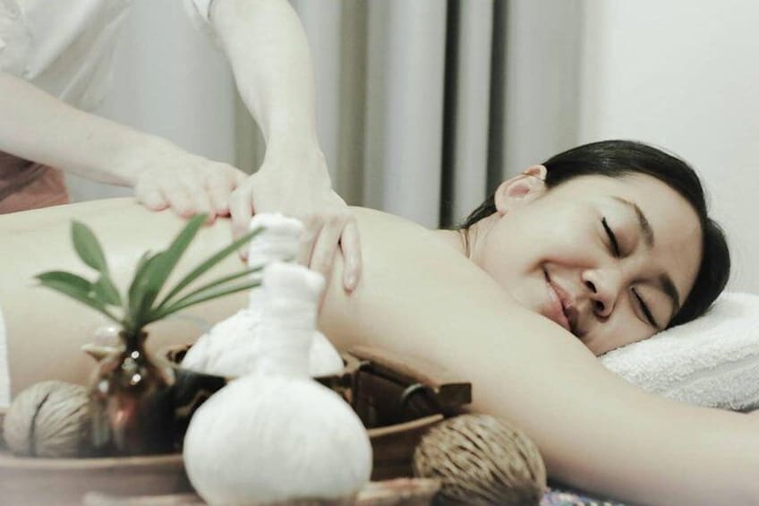 2 Hours Signature Full Body Relaxation Package - Free transportation