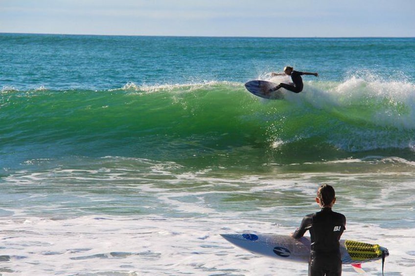 Surf class in Lima, Peru | Includes transportation