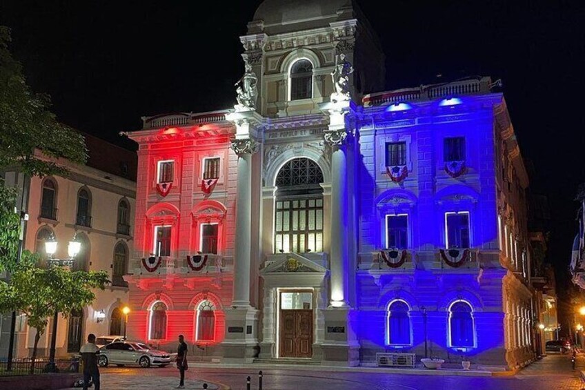 Walking through Casco Viejo in Panama City