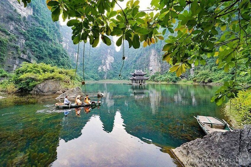 Amazing Trang An - Hoa Lu - Mua Cave 1 Day – Private Tour|