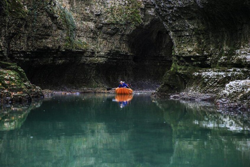 Tour to Canyons and caves from Kutaisi