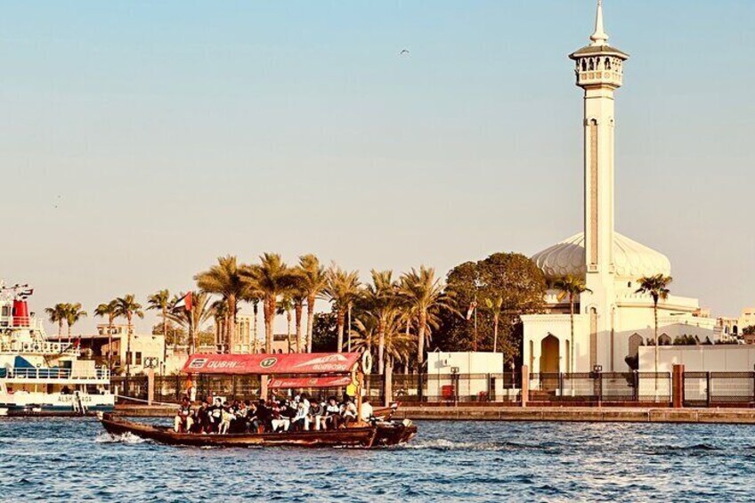 Dive into the 1001 Nights Old Dubai, Souks and Tasting