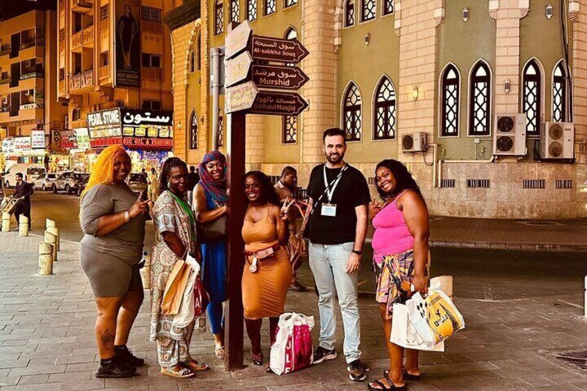 Authentic Old Dubai, Souks & Tasting - Small group walking tour
