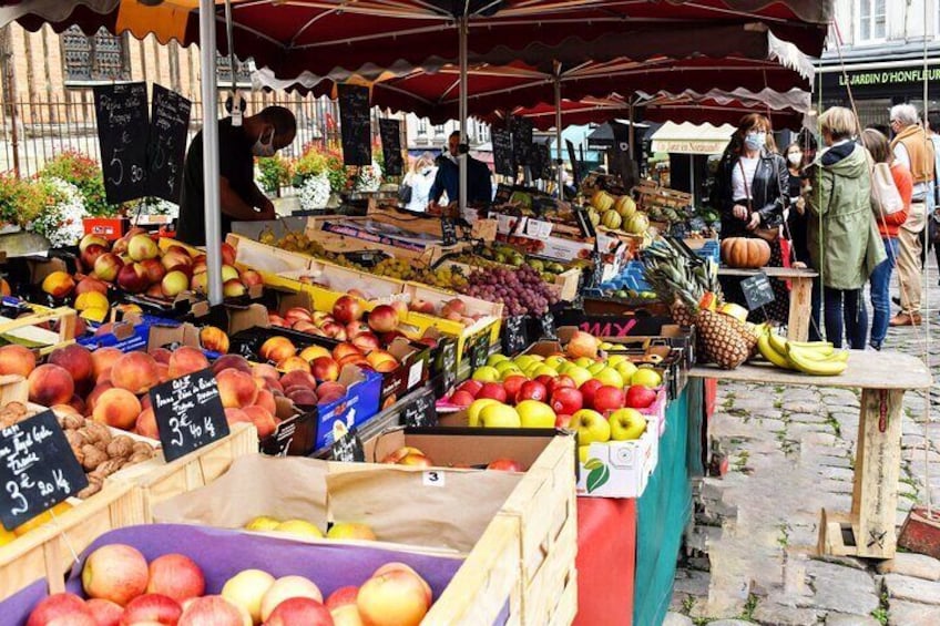 Saturday Market