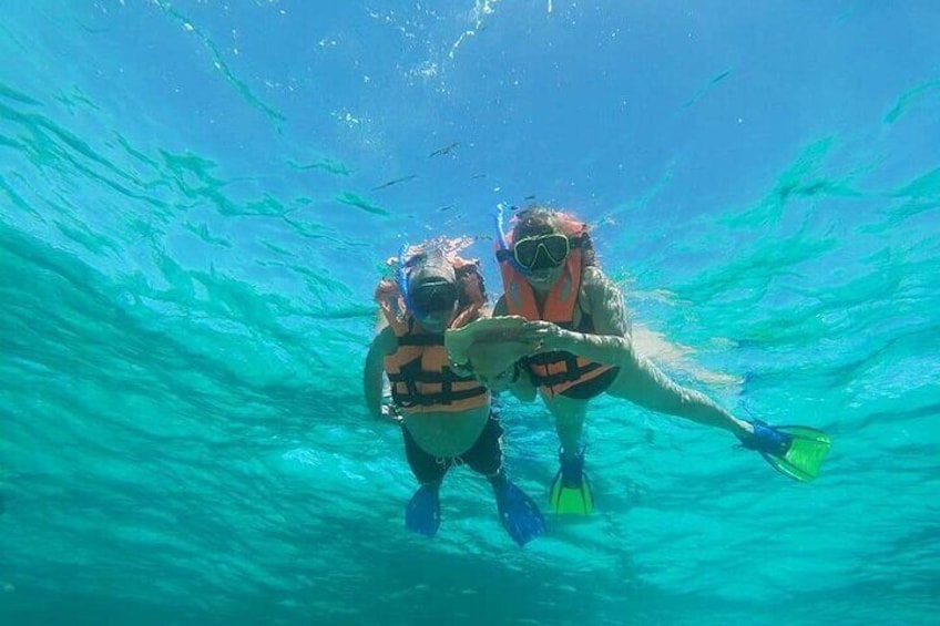 A beach day with open bar, lunch and snorkeling LOS ARRECIFES RESTAURANT