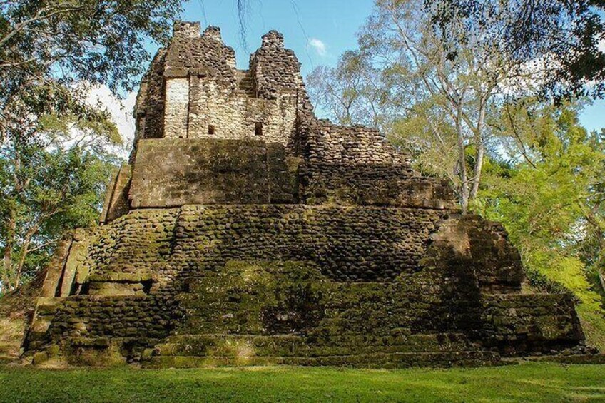 Uaxactún Private Archeology Tour