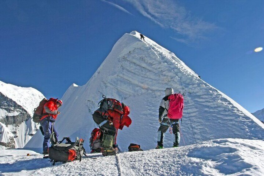 Island Peak Climbing with Everest Base Camp Trek