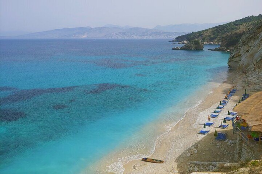 Paddleboarding in the islands of Ksamil