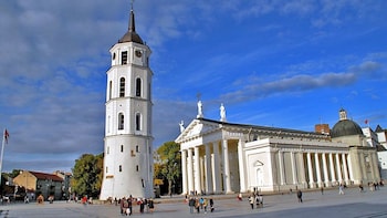 Private Historic Walking Tour of Vilnius City Center