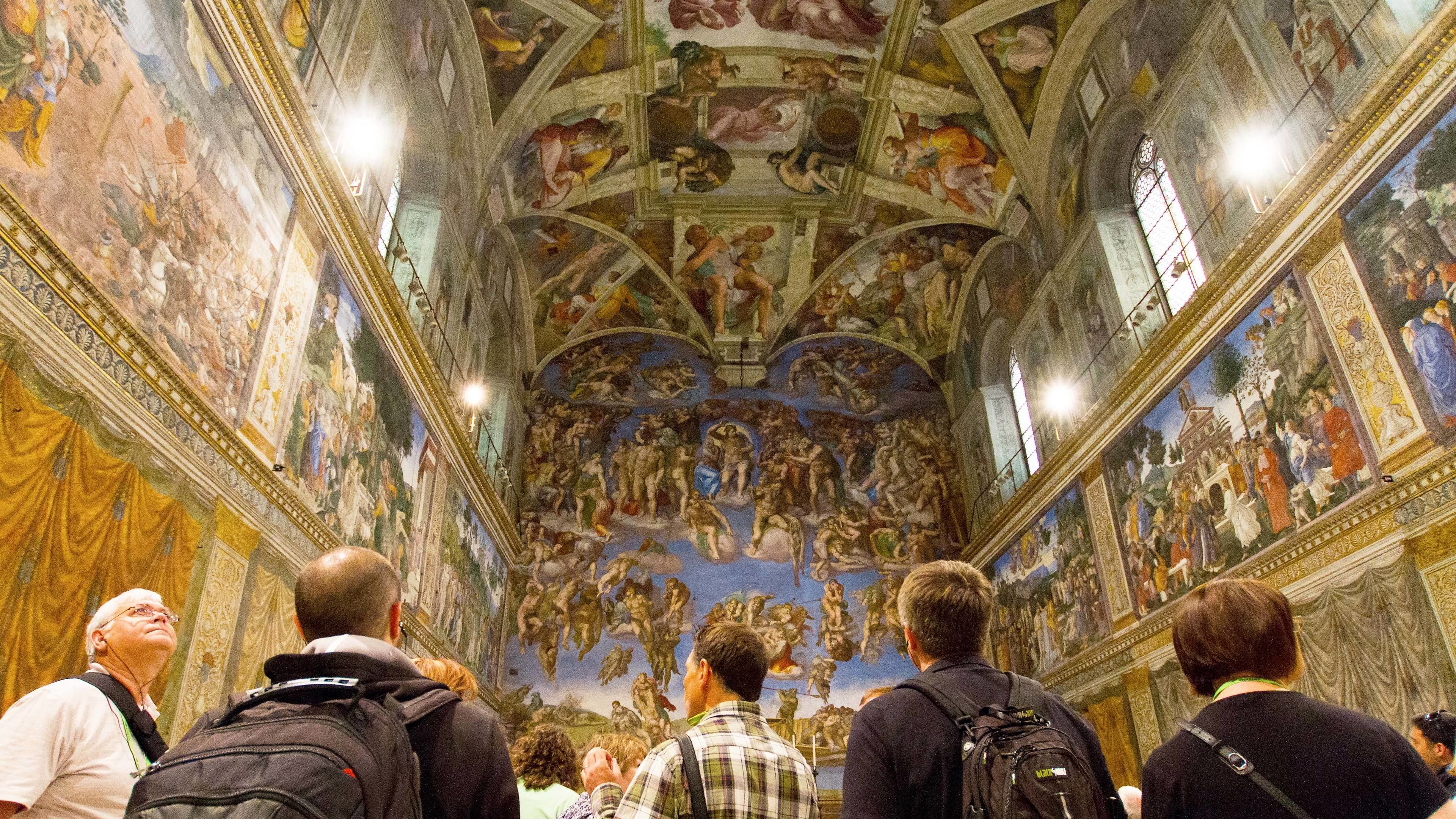 1 Day Tour: Colosseum, Vatican Museum & Sistine Chapel