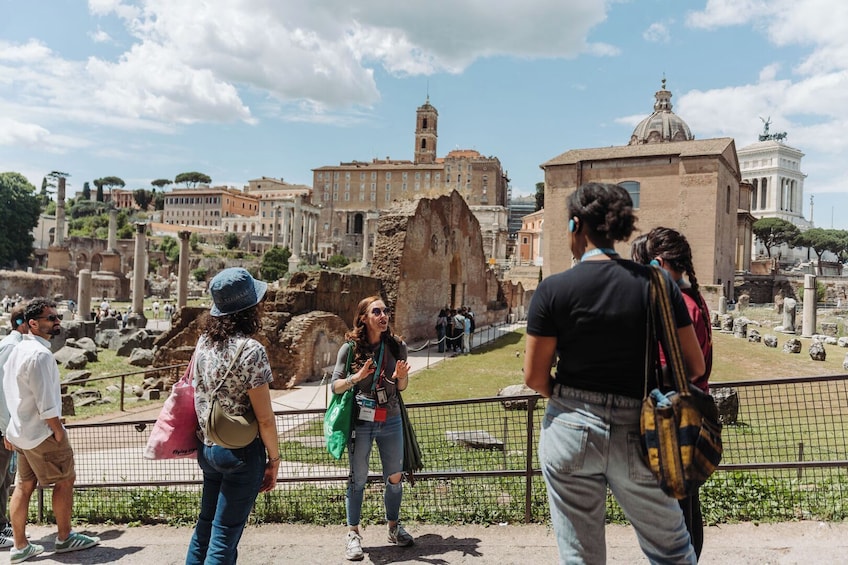 Premium Colosseum, Small Group Tour with Roman Forum & Palatine Hill