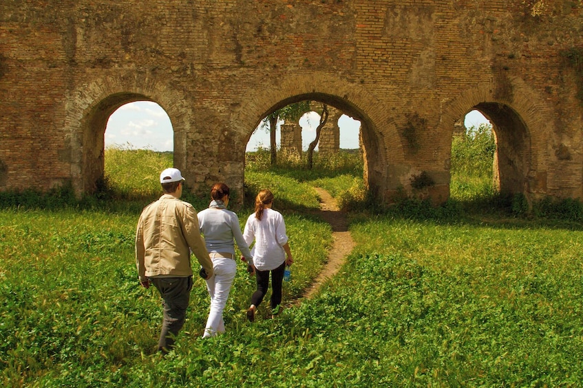 Underground Rome Catacombs Tour with Aqueducts & Appian Way