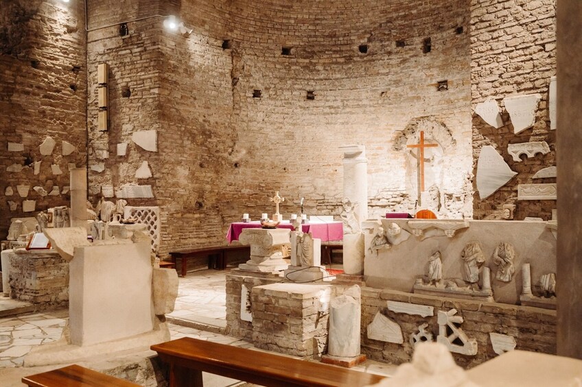 Underground Rome Catacombs Tour with Aqueducts & Appian Way
