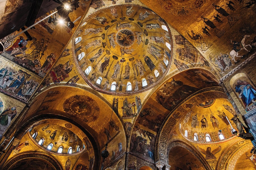 Legendary Venice: St. Mark's Basilica with Terrace & Doge's Palace Tour
