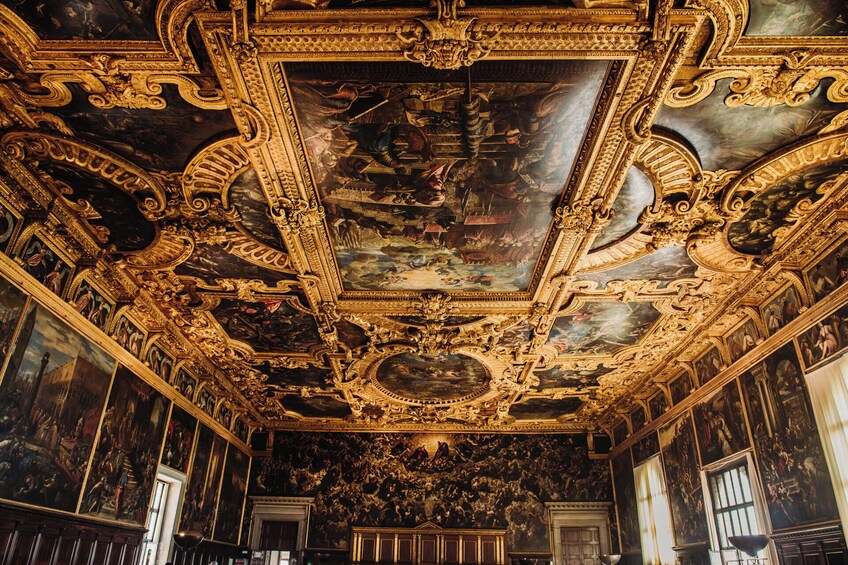 Legendary Venice: St. Mark's Basilica with Terrace & Doge's Palace Tour