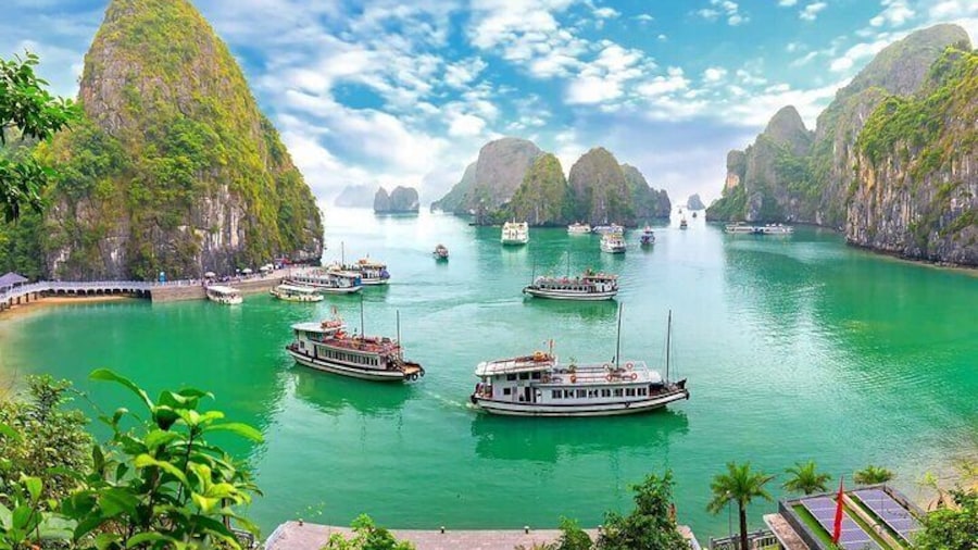 DELUXE Halong Bay Full Day Tour Daily Operated 2023 - 2024
